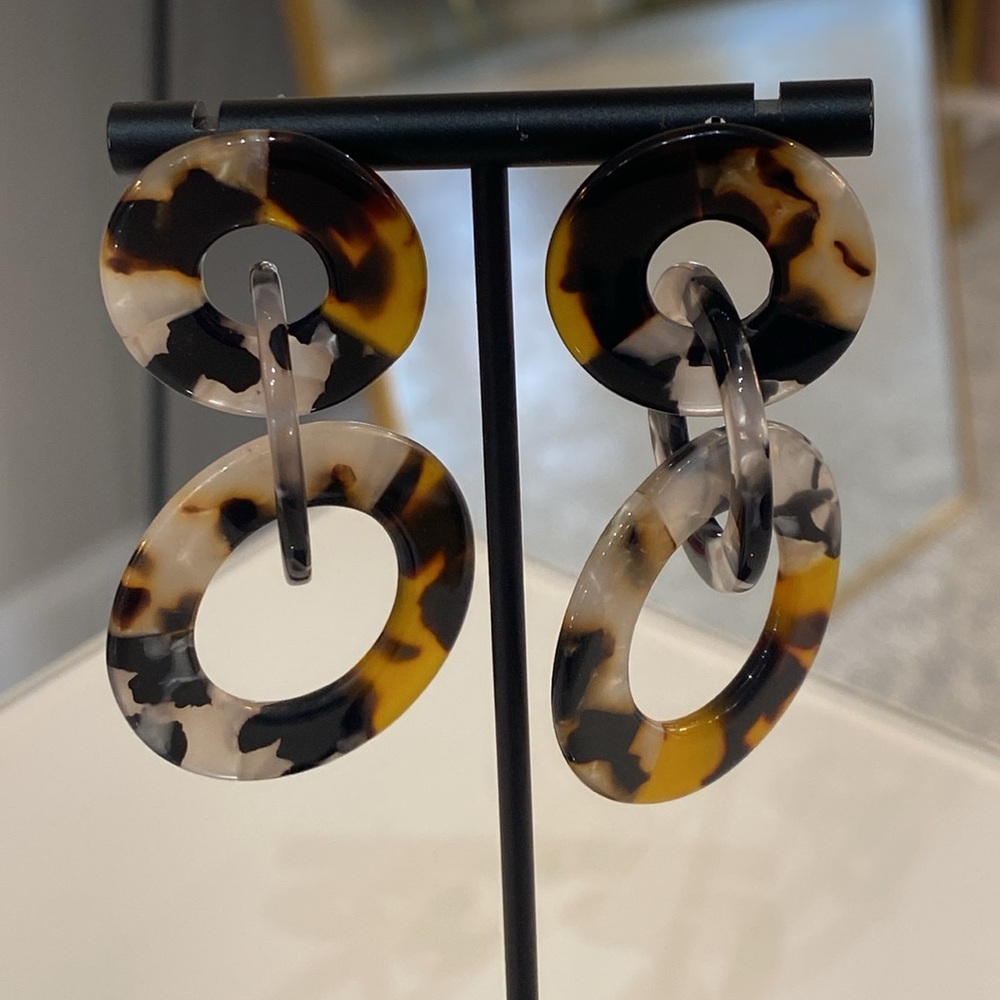 Tortoiseshell Resin Double Hoop Drop Earrings - Brown/Black/Cream